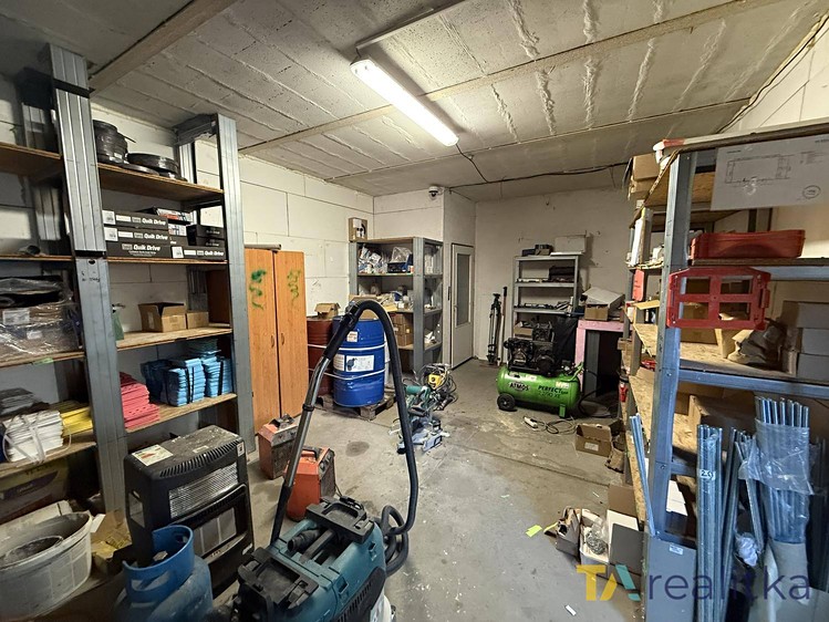 Gewerbefläche zur Miete, 384 m² (7 von 13)