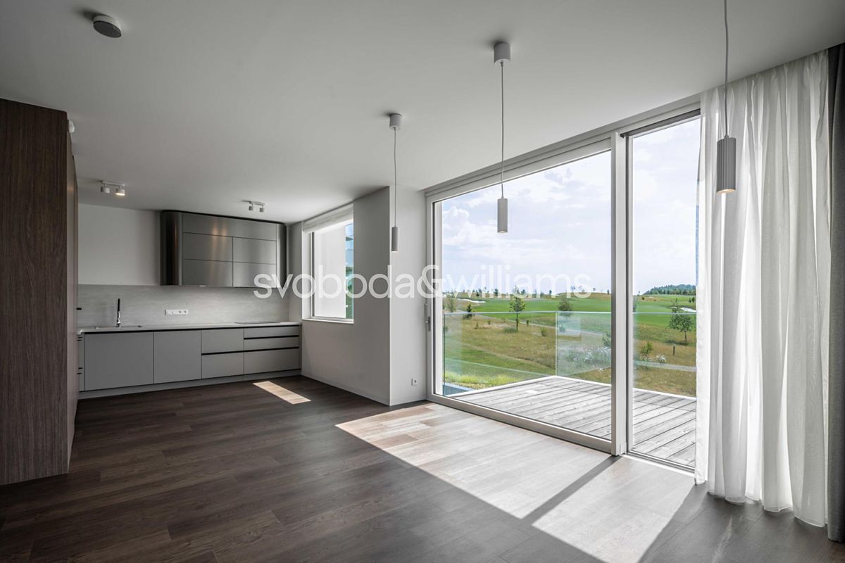 Pronájem bytu 3+kk 119 m²