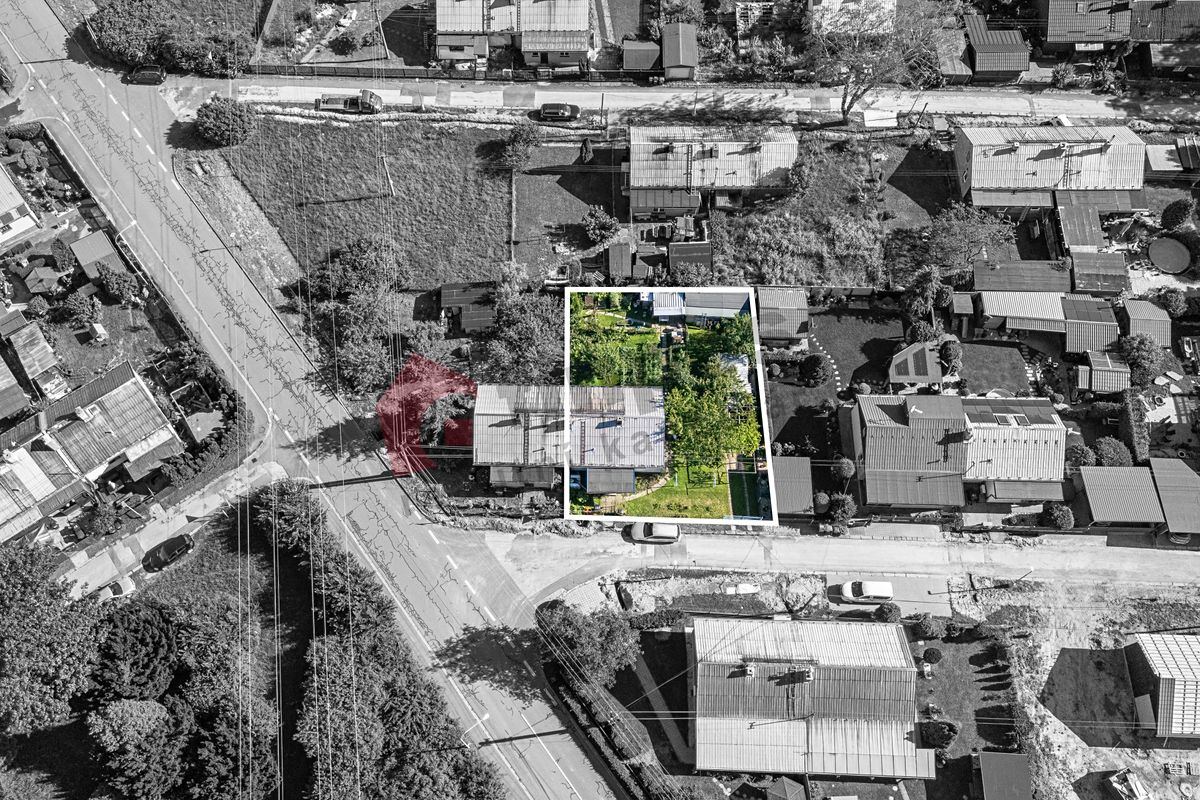 Prodej rodinného domu 55 m², pozemek 829 m² – fotografie 3