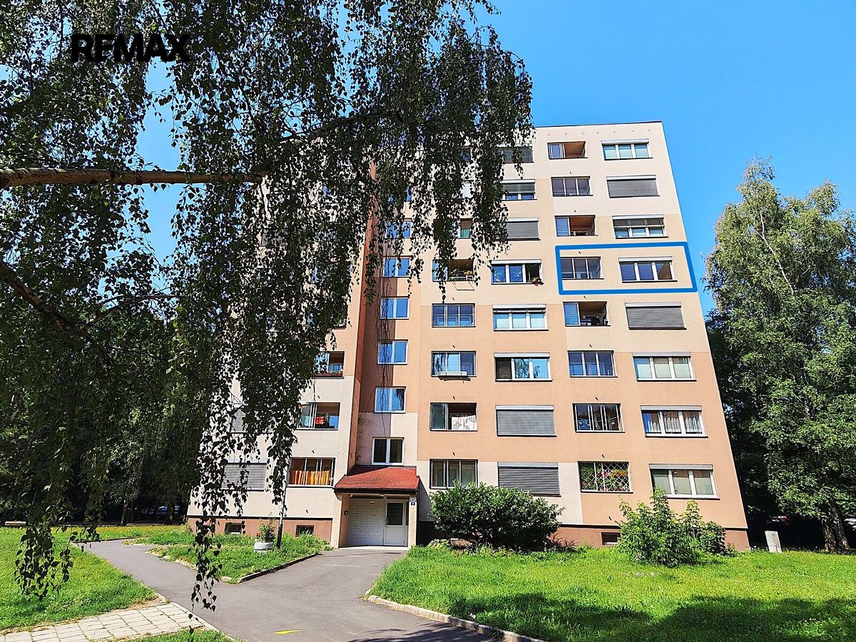Pronájem bytu 2+kk 44 m²