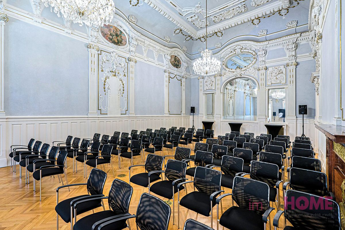 Pronájem komerční nemovitosti 176 m² – fotografie 2