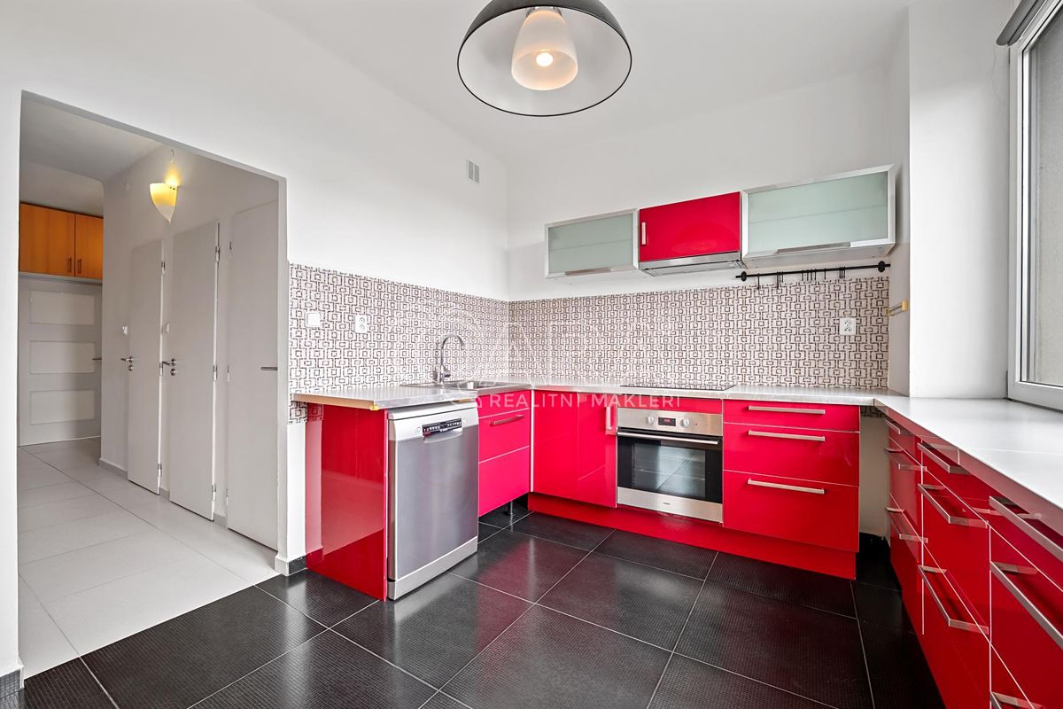 Prodej bytu 3+1 80 m²