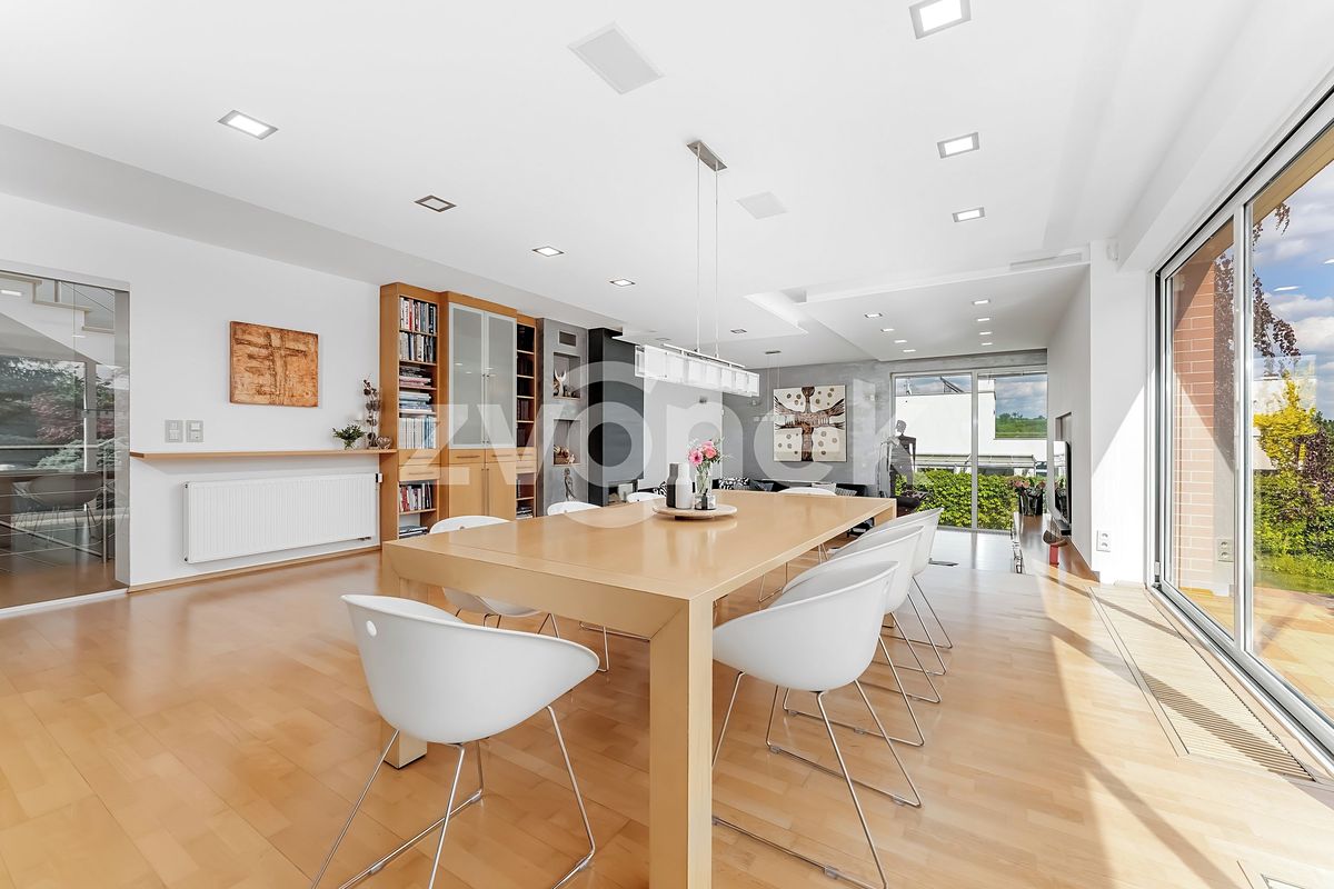 Prodej vily 479 m², pozemek 1503 m² – fotografie 5