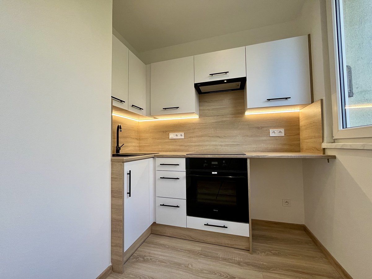 Pronájem bytu 2+1 55 m²