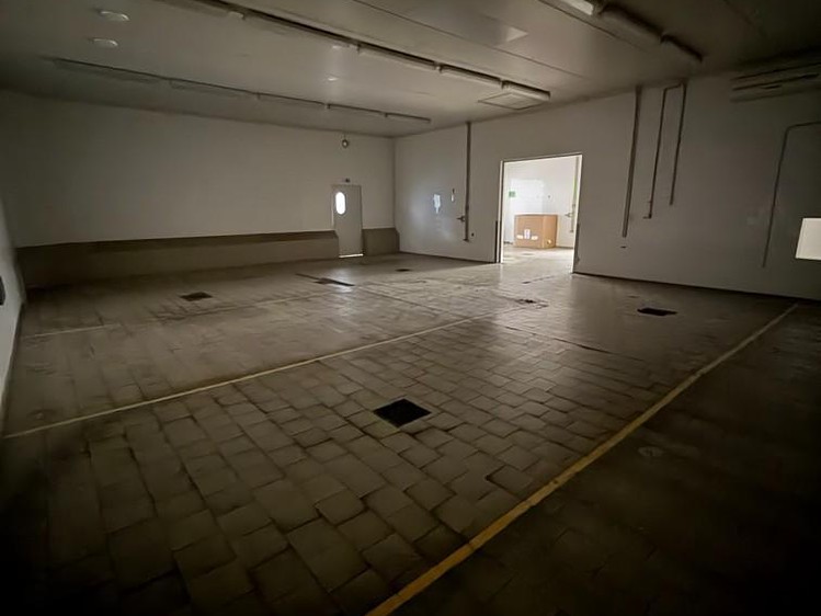 Комерційне приміщення в оренду, 200 м² (23 з 50)