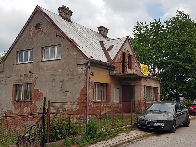 Prodej rodinného domu 160 m², pozemek 167 m², Nová Paka – náhled fotky 3