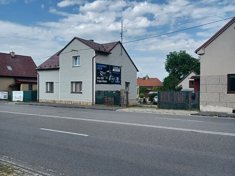 Prodej rodinného domu 300 m², pozemek 652 m², Frýdek-Místek – náhled fotky 3