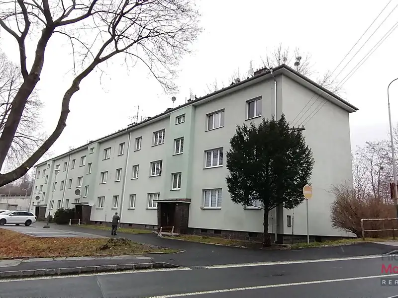 Pronájem bytu 3+1 85 m², Ostrava – náhled fotky 1