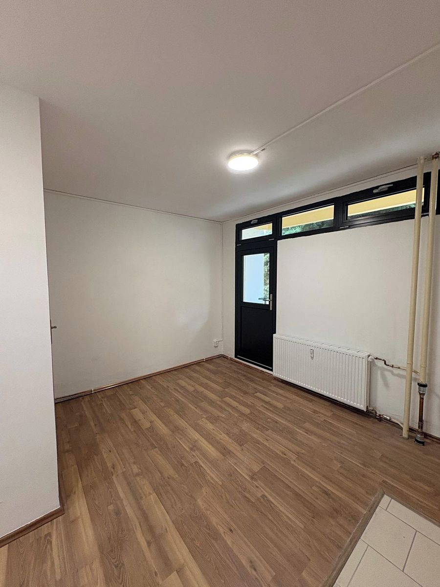 Pronájem bytu 1+kk 16 m² – fotografie 5