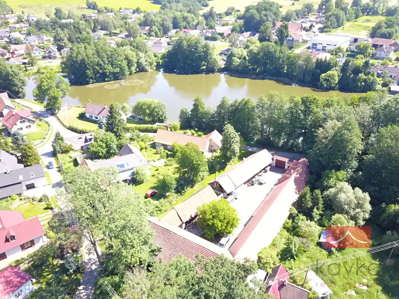 Prodej zemědělské usedlosti 1250 m², pozemek 1641 m², Humpolec – náhled fotky 2