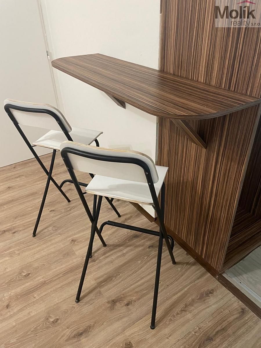 Pronájem bytu 2+kk 44 m² – fotografie 5