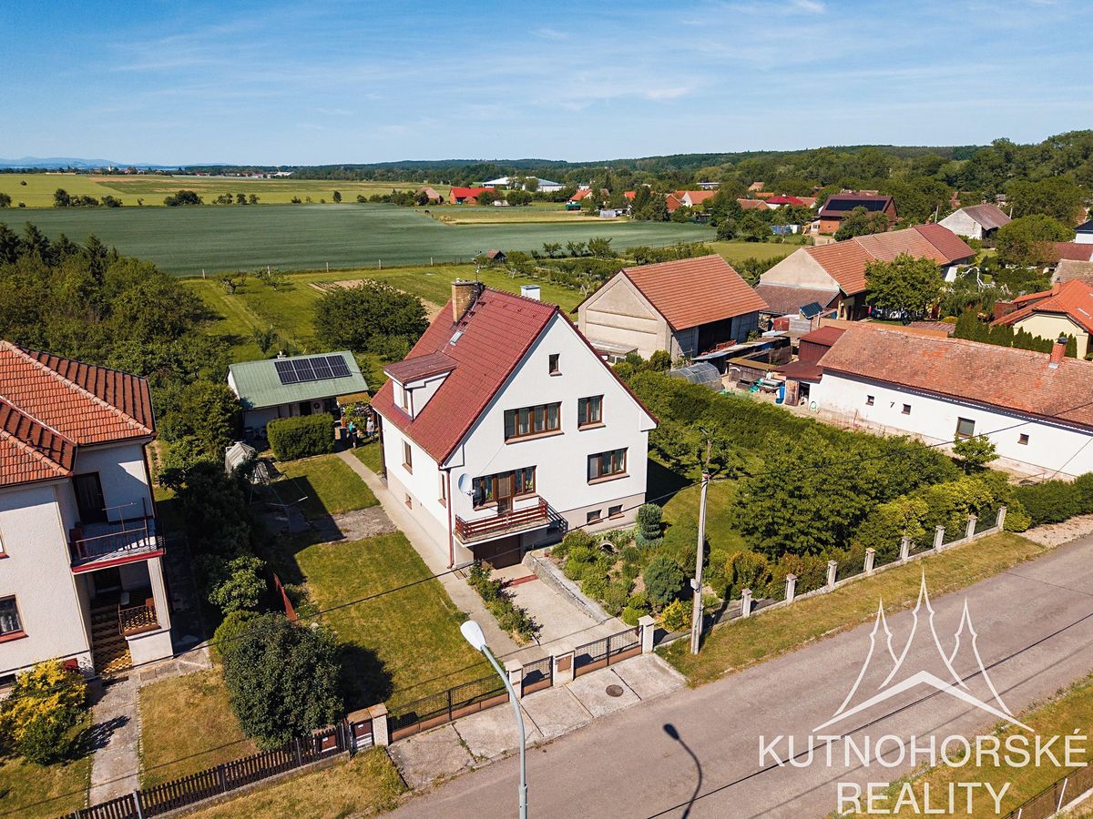 Prodej rodinného domu 129 m², pozemek 5721 m² – fotografie 2