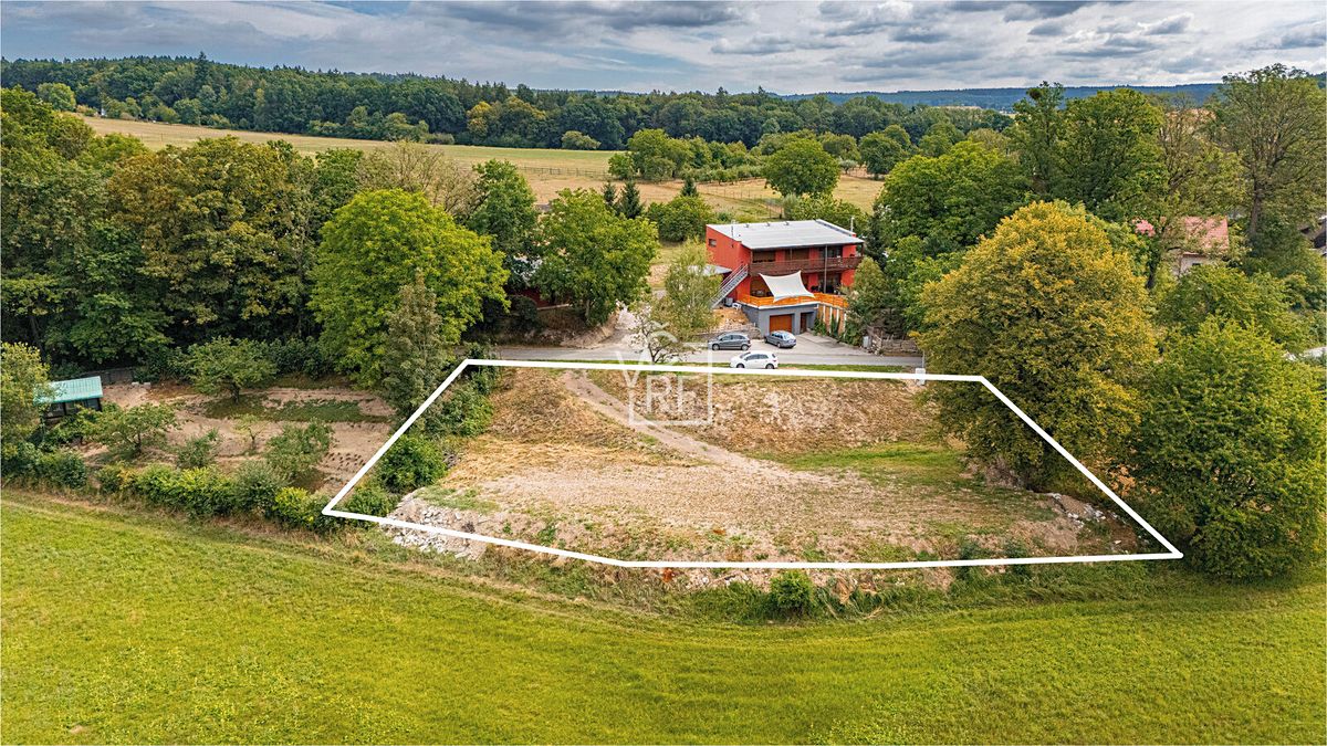 Prodej stavebního pozemku 1445 m² – fotografie 3