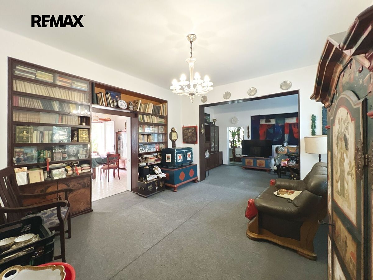 Prodej rodinného domu 200 m², pozemek 936 m² – fotografie 5
