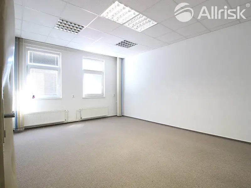 Pronájem kanceláře 235 m², Brno – náhled fotky 2