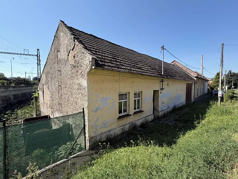 Prodej rodinného domu 90 m², pozemek 415 m², Otrokovice – náhled fotky 1