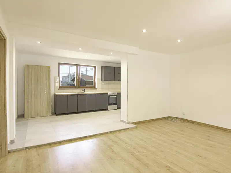 Prodej bytu 4+kk 101 m², Vratěnín – náhled fotky 1