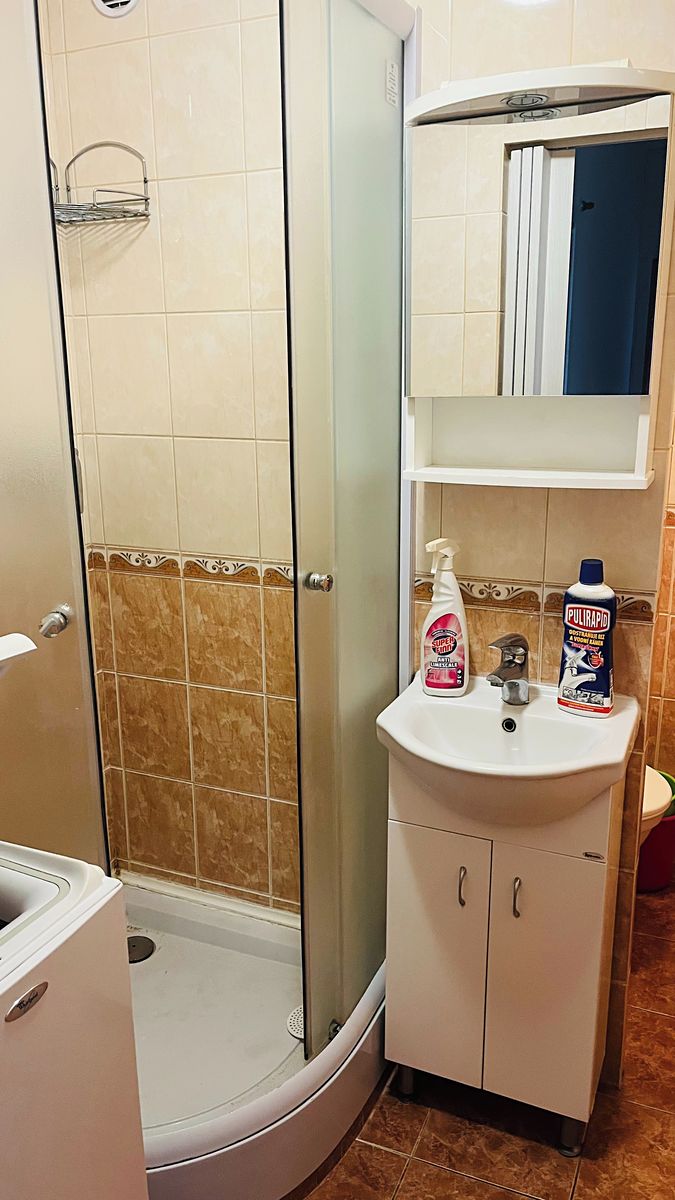 Pronájem bytu 2+1 55 m² – fotografie 3