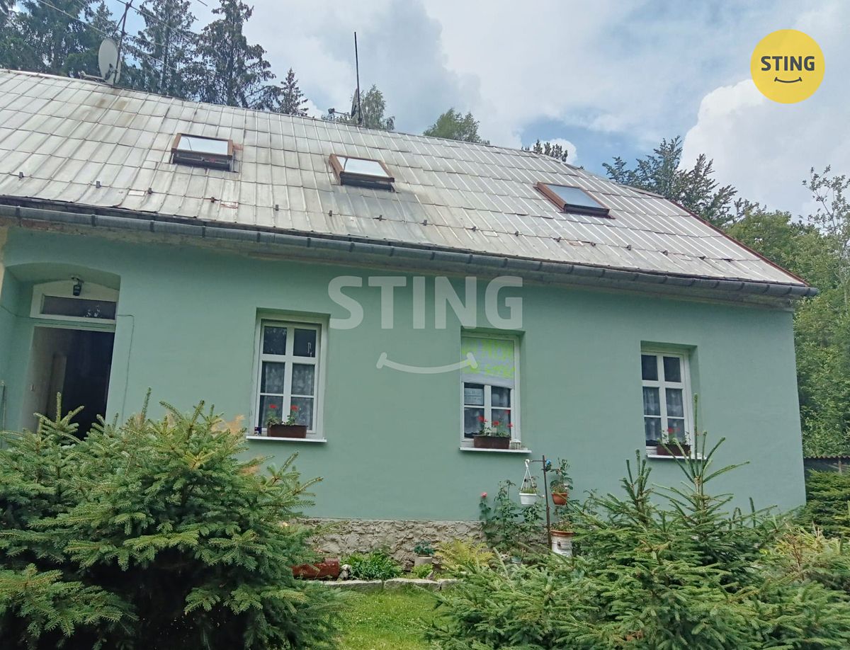 Prodej rodinného domu 120 m², pozemek 582 m² – fotografie 2