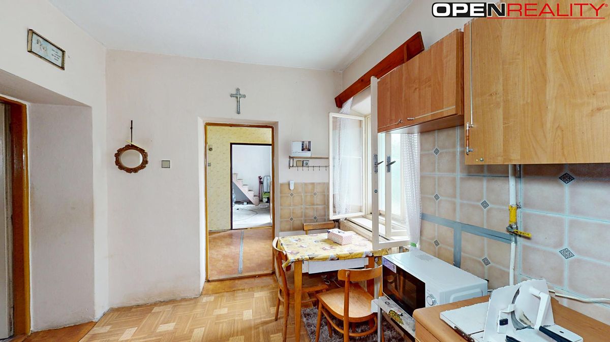 Prodej vícegeneračního domu 144 m², pozemek 1753 m² – fotografie 5
