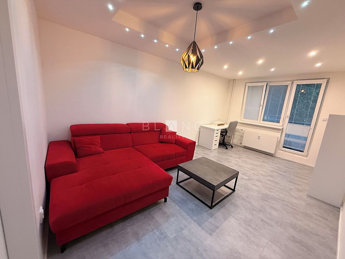 Pronájem bytu 2+1 52 m²