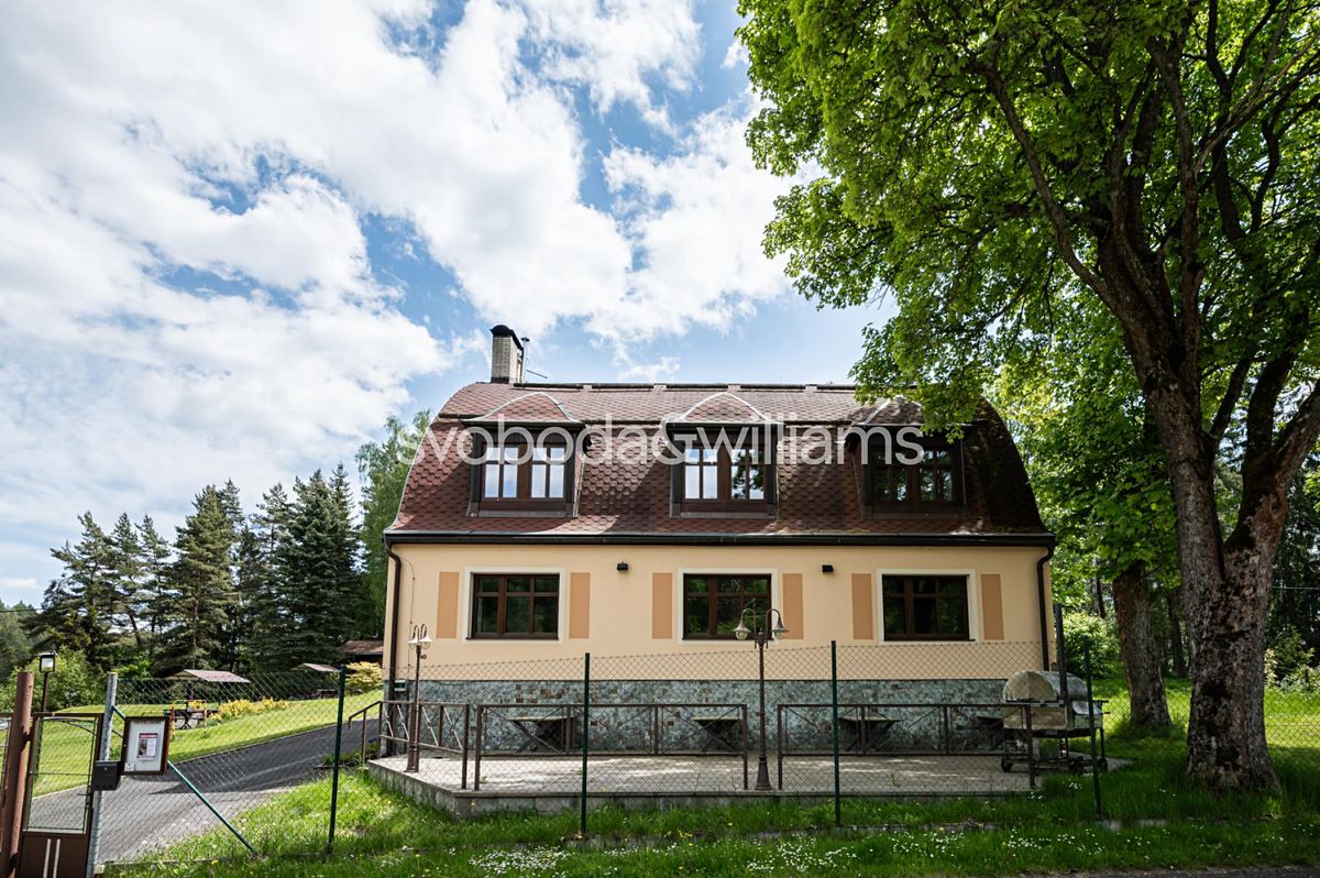 Prodej ubytovacího zařízení 800 m² – fotografie 2