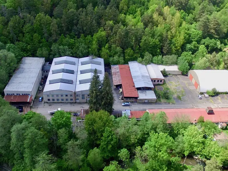 Prodej výrobní haly, prostoru 3000 m², Skryje – náhled fotky 2
