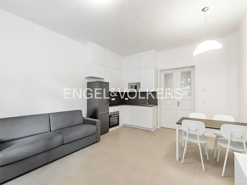 Pronájem bytu 2+kk 54 m², Praha – náhled fotky 2