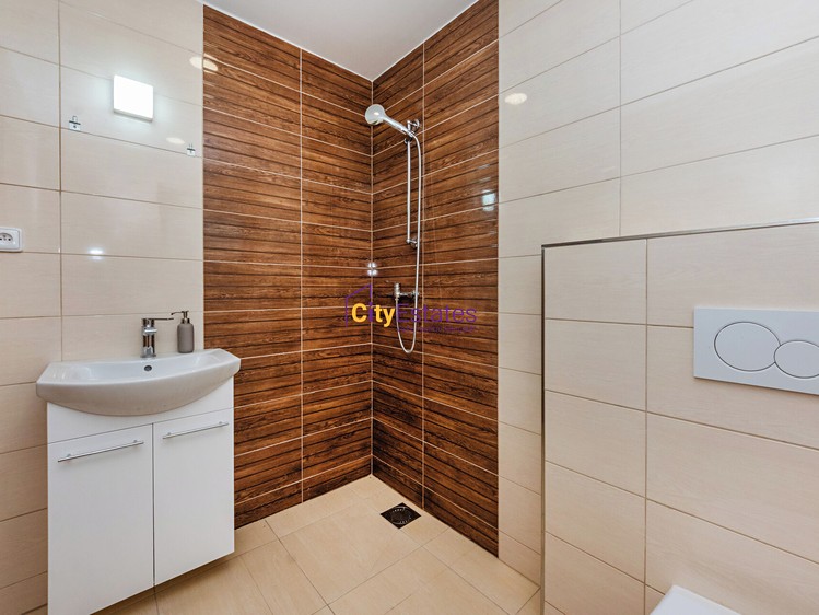 Prodej domu, 86 m² (11 z 16)