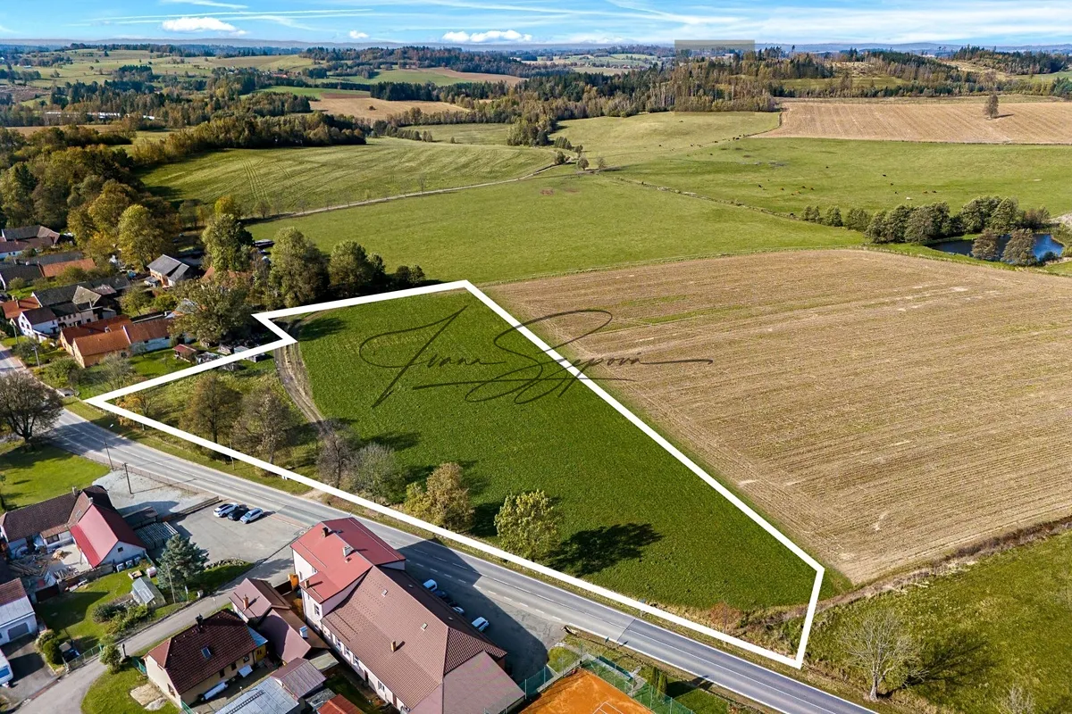 Prodej stavebního pozemku 15580 m²