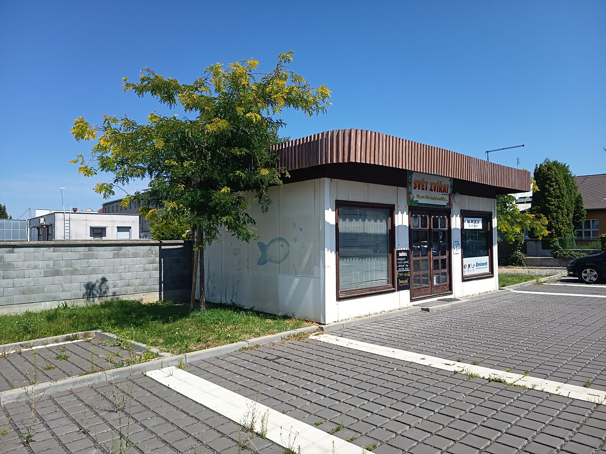 Prodej obchodního prostoru 32 m²