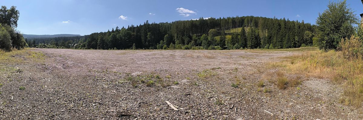 Pronájem komerčního pozemku 30000 m² – fotografie 2