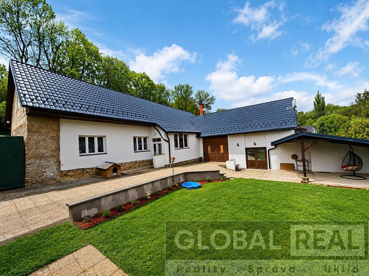 Prodej rodinného domu 145 m², pozemek 444 m²