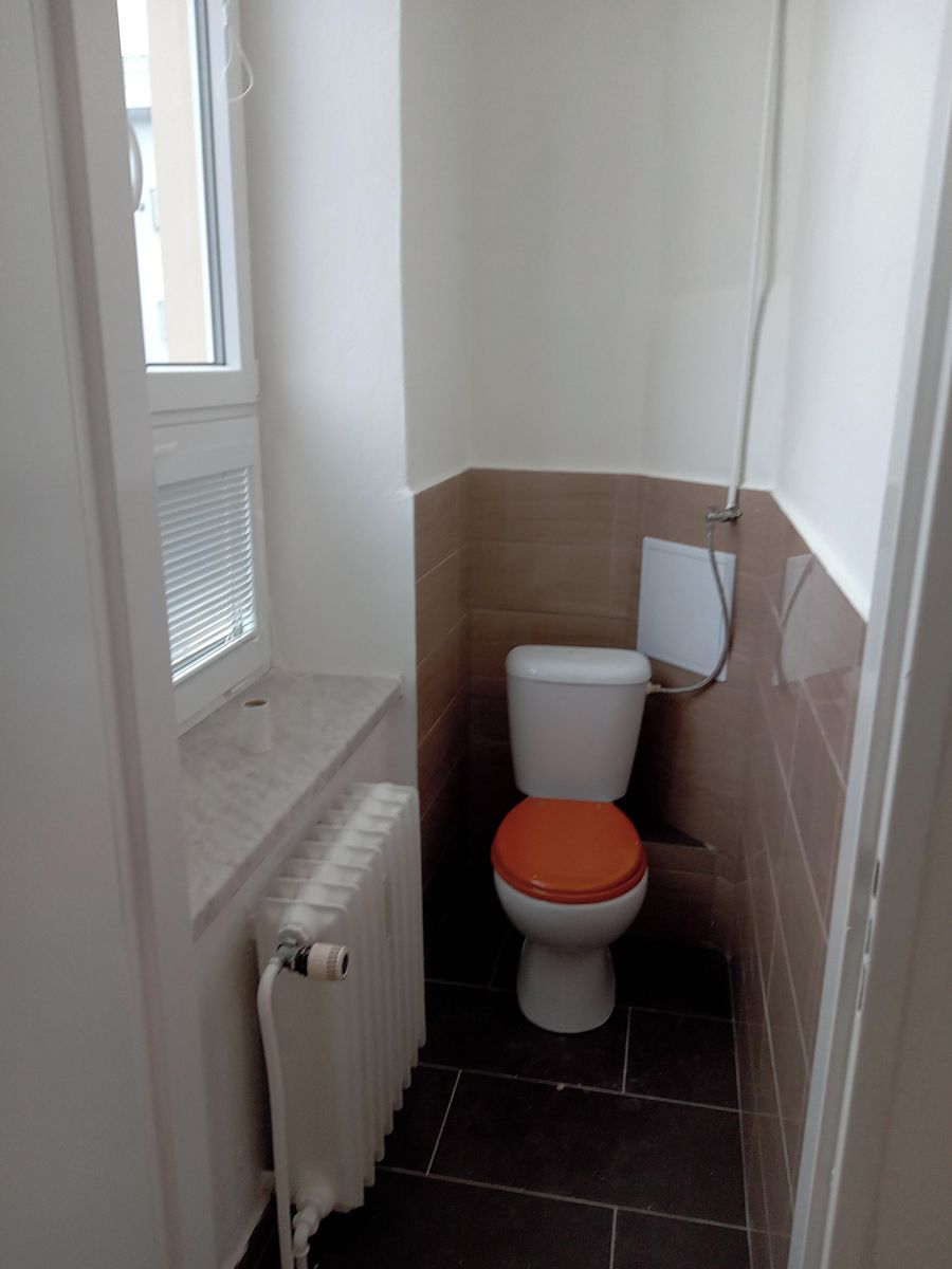 Pronájem bytu 2+1 69 m² – fotografie 3