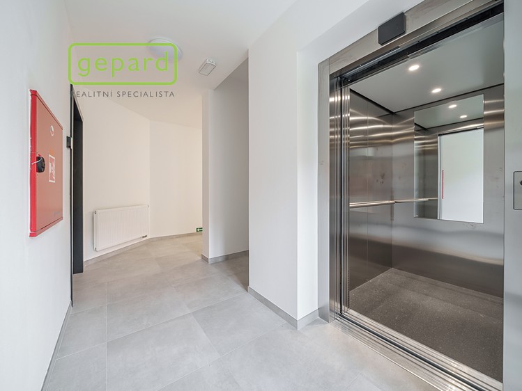 Wohnung 2+kk zum Kauf, 47 m² (28 von 37)