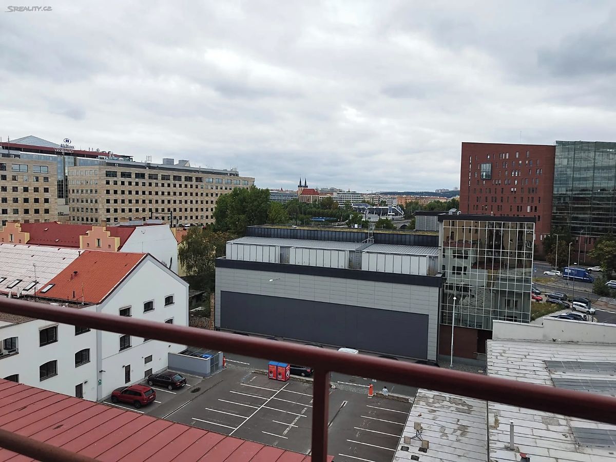 Pronájem bytu 2+1 75 m² – fotografie 4