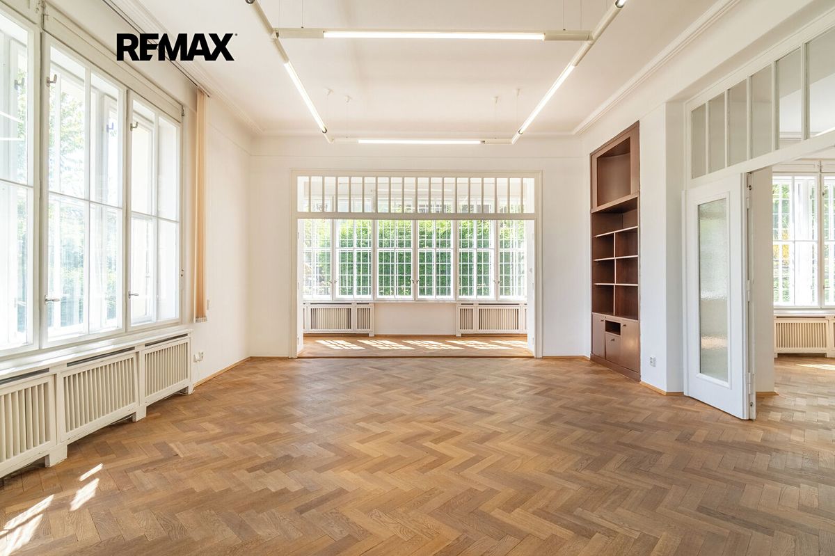 Prodej vily 564 m², pozemek 1325 m² – fotografie 5