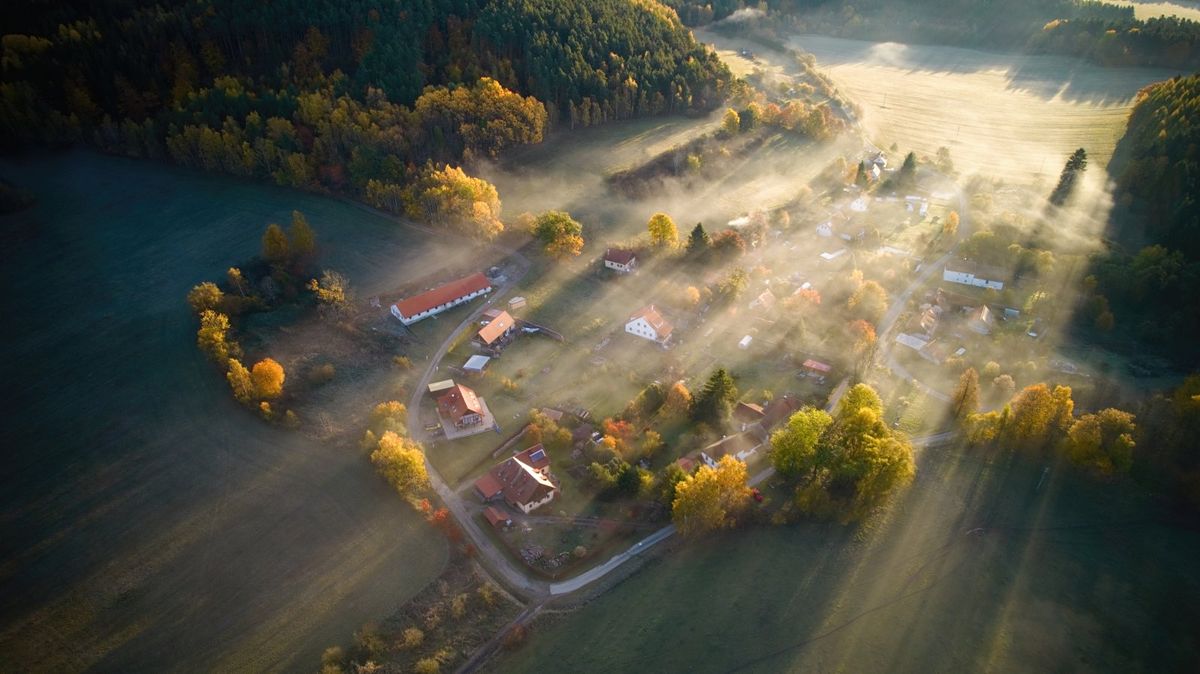 Prodej rodinného domu 160 m², pozemek 1681 m² – fotografie 4