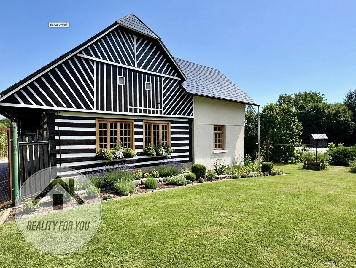 Prodej rodinného domu 117 m², pozemek 1185 m² – fotografie 2