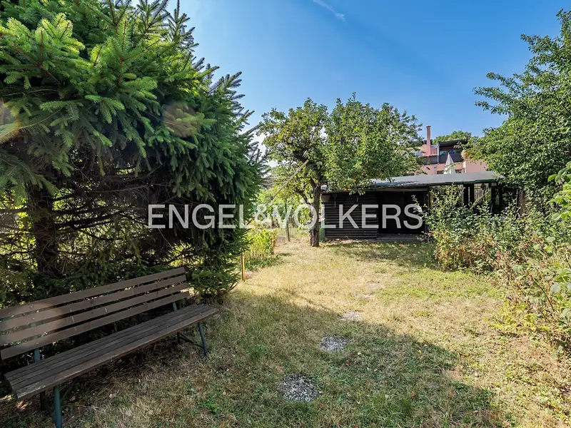 Pronájem vícegeneračního domu 196 m², pozemek 382 m², Praha – náhled fotky 2
