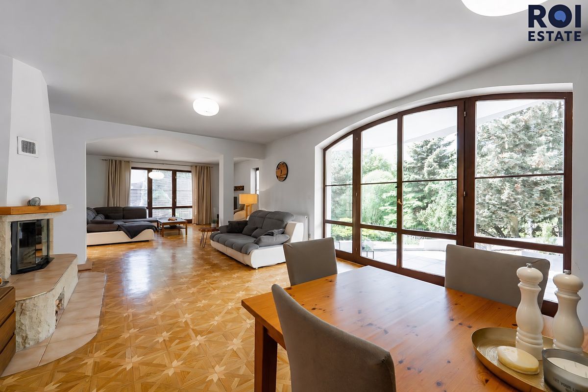 Prodej rodinného domu 385 m², pozemek 3509 m² – fotografie 4