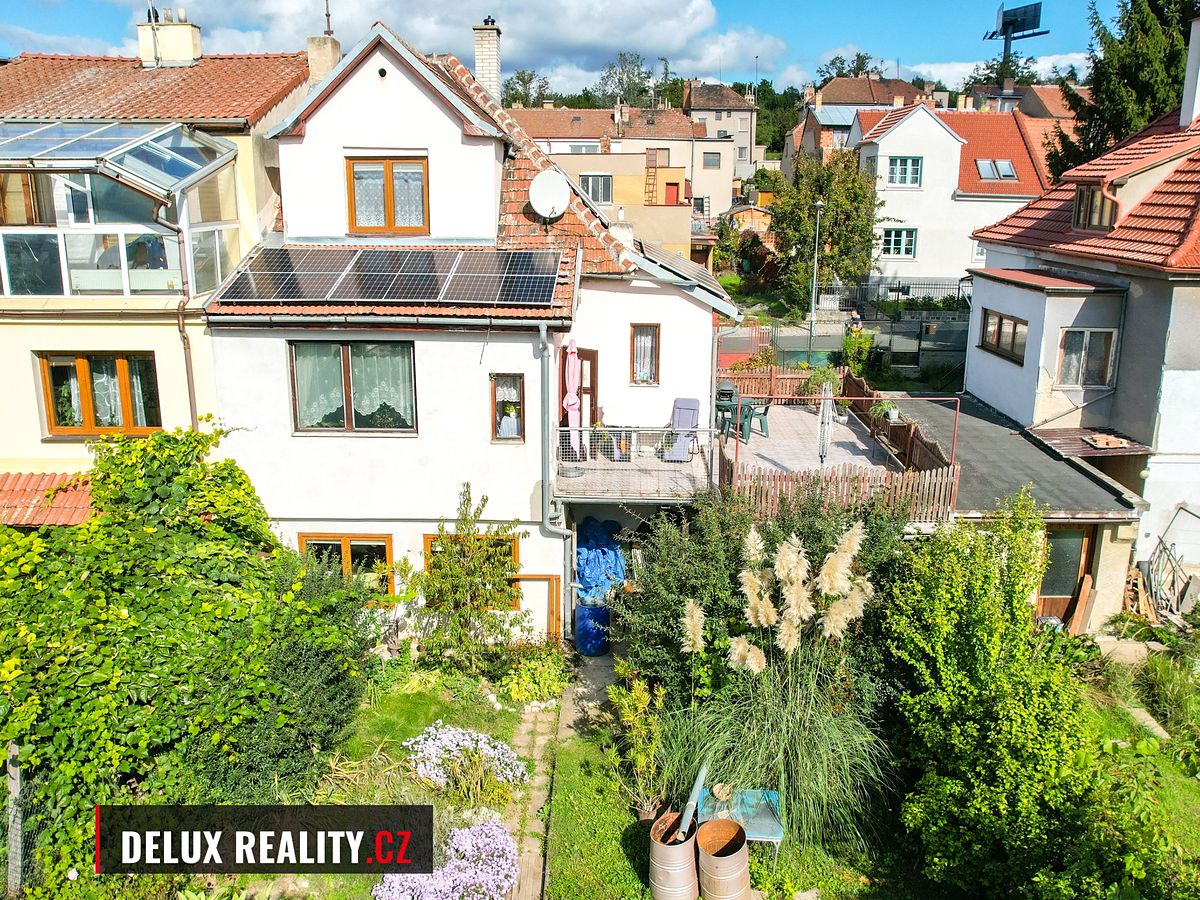 Prodej rodinného domu 213 m², pozemek 207 m² – fotografie 3