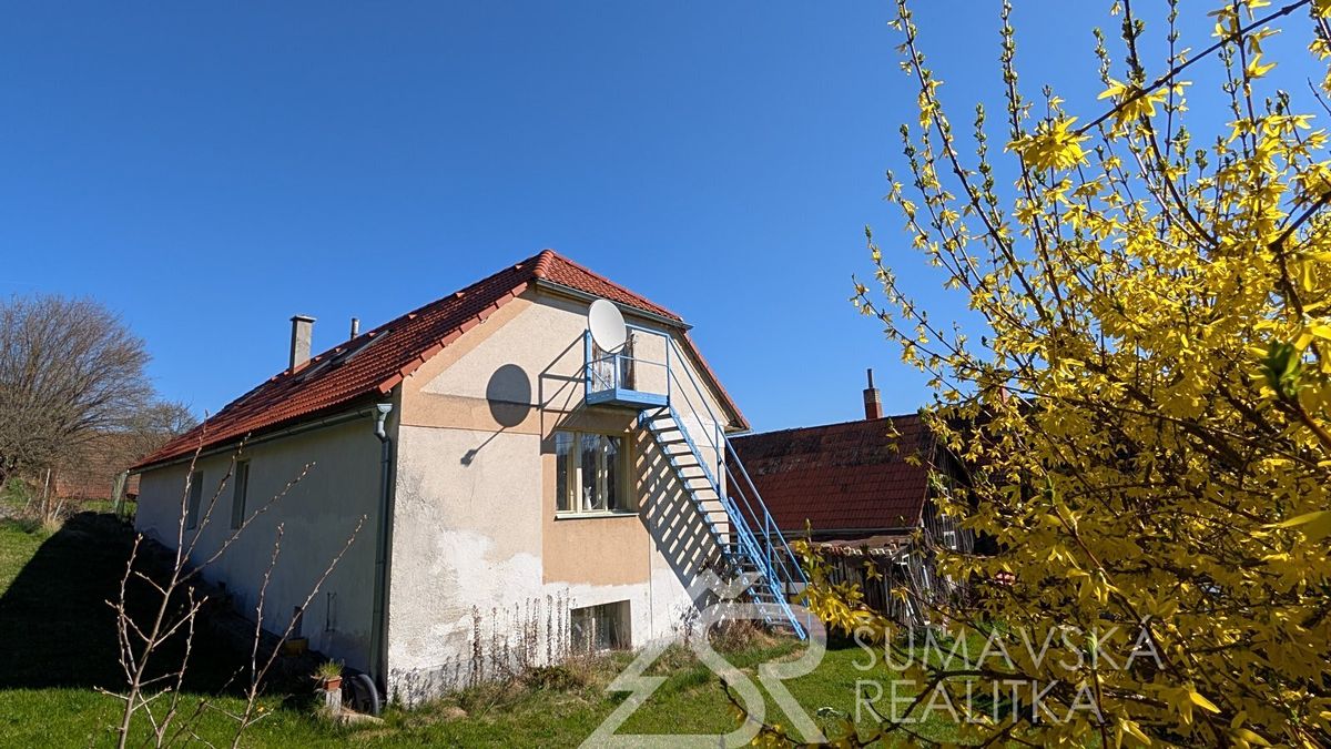 Prodej rodinného domu 180 m², pozemek 6755 m² – fotografie 2