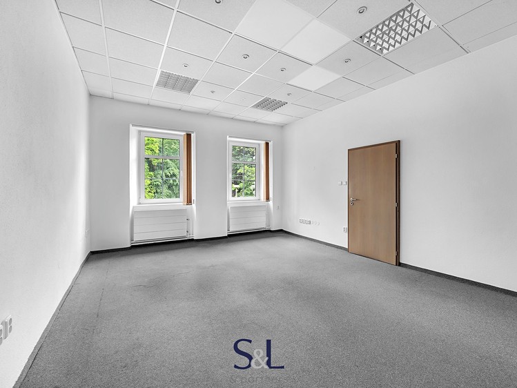 Комерційне приміщення в оренду, 332 м² (14 з 33)