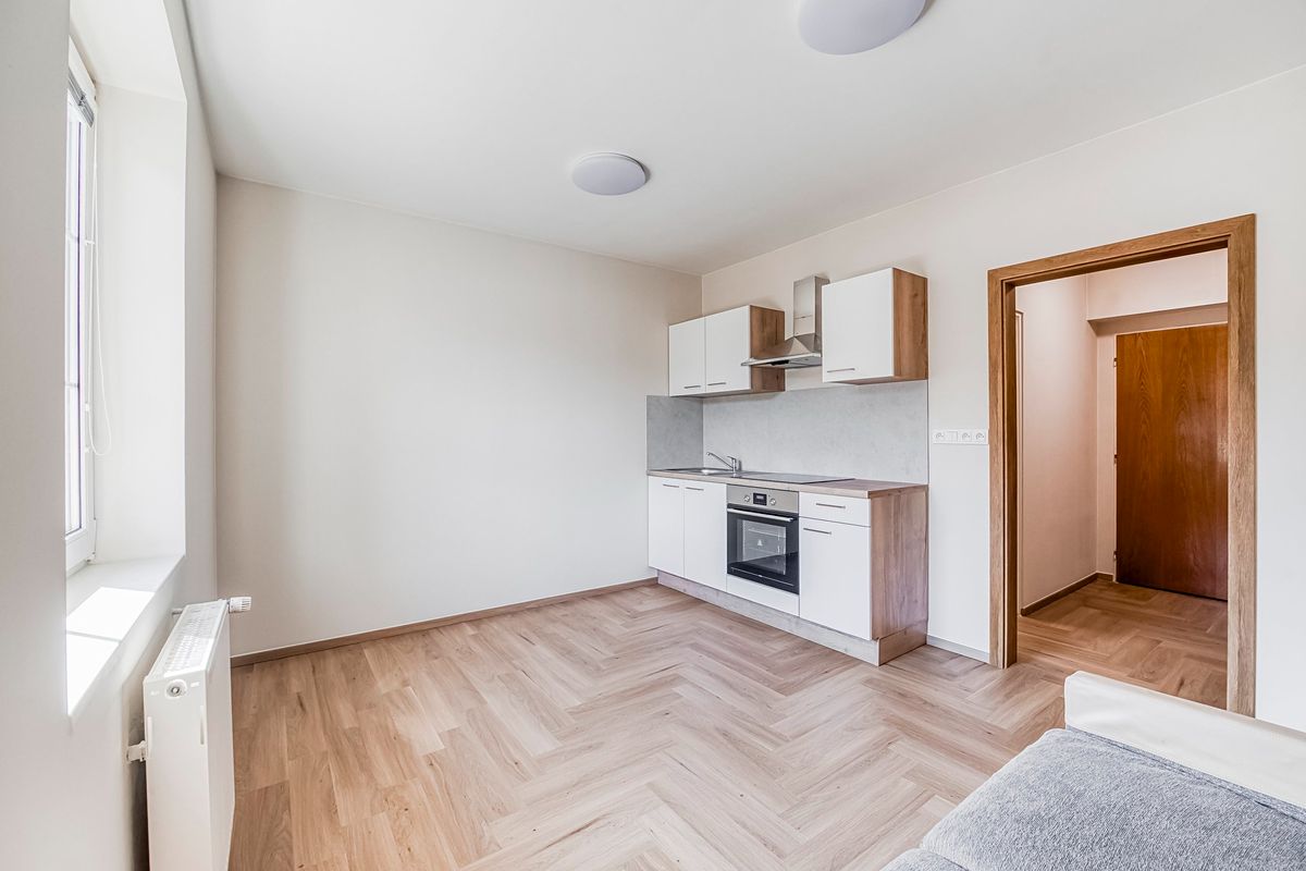 Pronájem bytu 1+kk 22 m²
