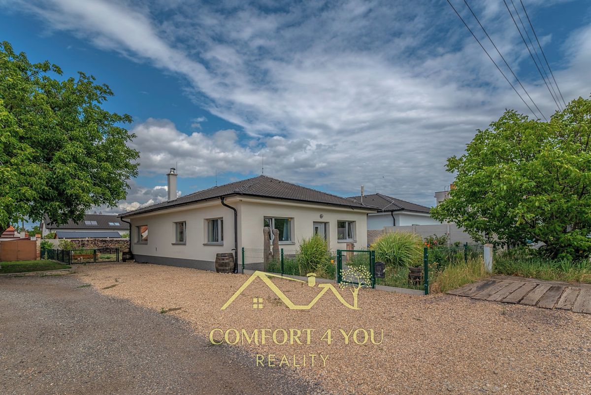 Prodej rodinného domu 100 m², pozemek 577 m² – fotografie 3