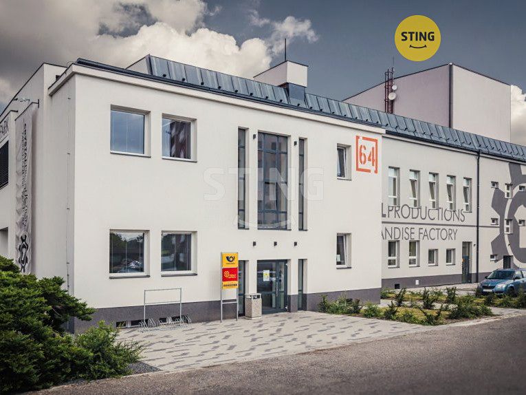 Pronájem obchodního prostoru 85 m²