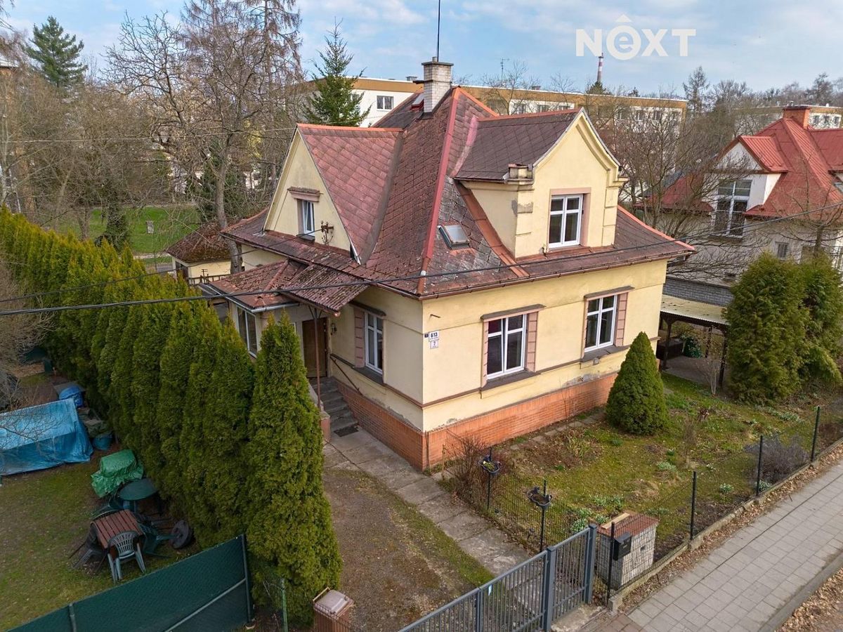 Prodej vily 195 m², pozemek 834 m² – fotografie 2