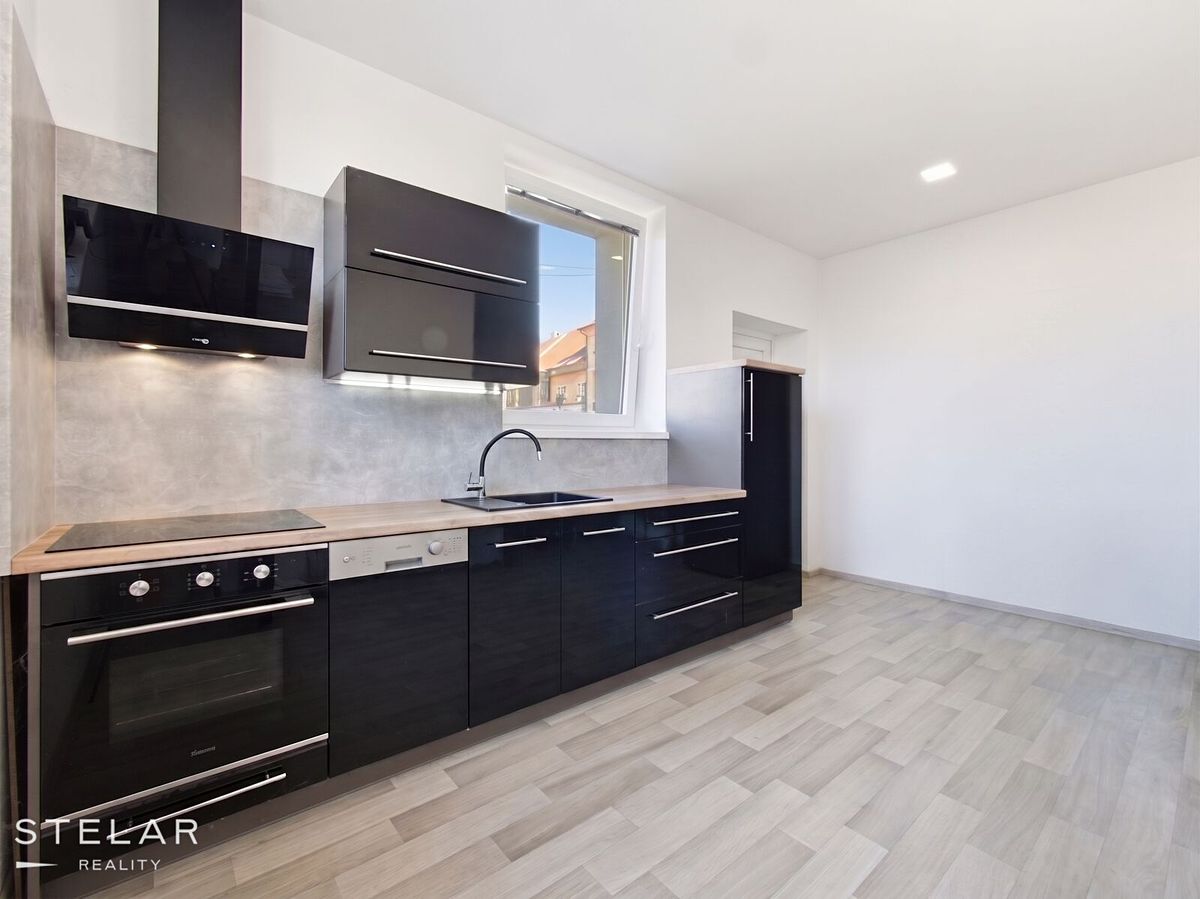 Pronájem bytu 1+kk 44 m²
