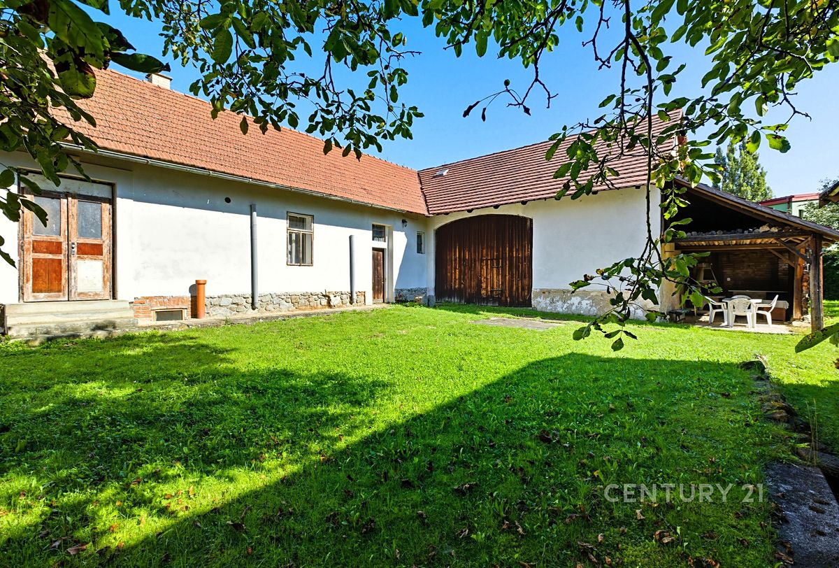 Prodej rodinného domu 101 m², pozemek 1640 m² – fotografie 2